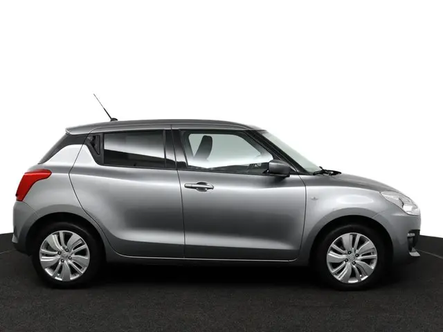 Suzuki Swift 1.2 Select 2018 Benzine 12