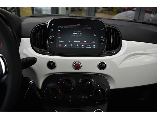 Fiat 500 1.0 Hybrid Dolcevita Finale 2024 Benzine 13