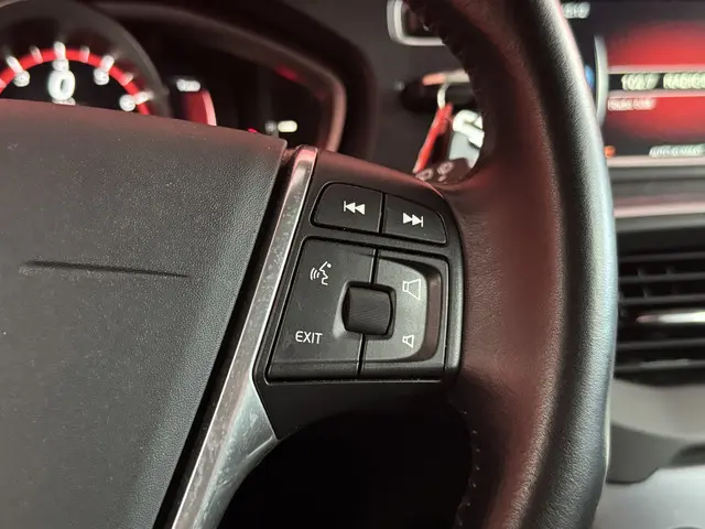 Volvo V40 Cross Country 1.5 T3 Nordic+ 2016 Benzine 14