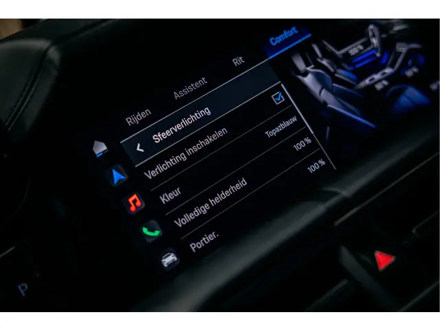 Porsche Taycan Performance 84 kWh 2023 Elektrisch 34