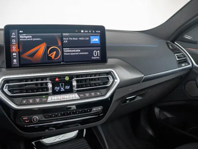 BMW X4 xDrive20i 2026 Benzine 11