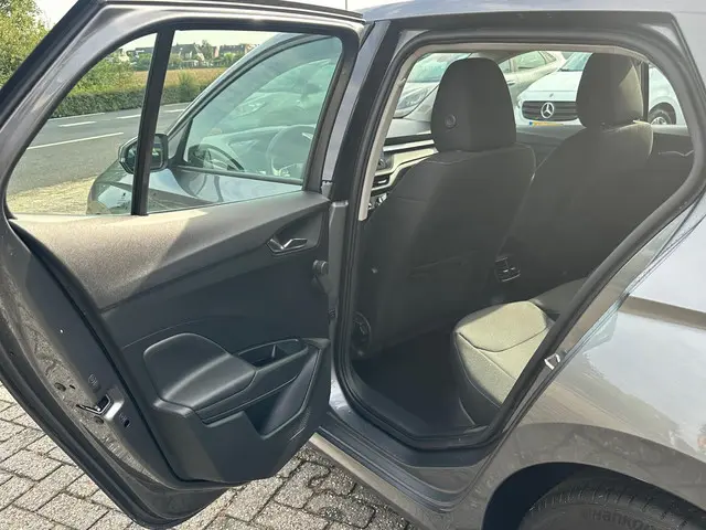 Škoda Fabia 1.5 TSI 2023 Benzine 16