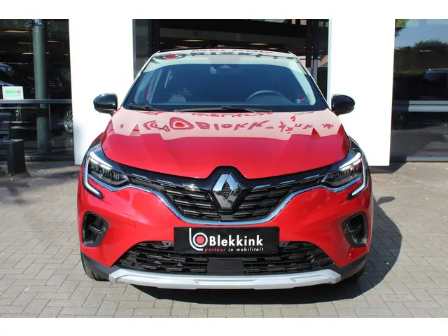 Renault Captur 1.3 EDC 140 Intens AUTOMAAT 2023 Benzine 6