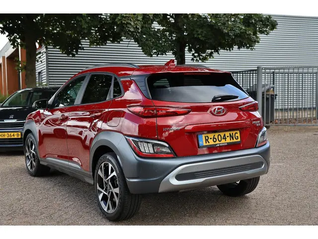 Hyundai Kona 1.6 Turbo 197 Pk 4WD Uniek! 2022 Benzine 2