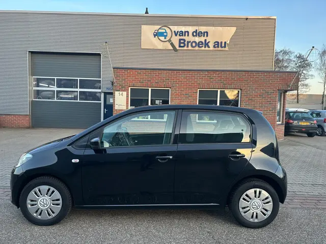 Volkswagen up! 1.0 move up! BlueMotion 2014 Benzine 2