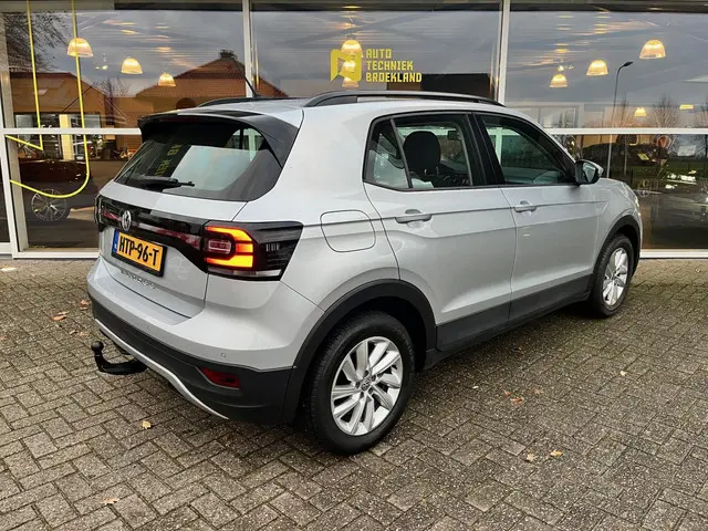 Volkswagen T-Cross 1.0 TSI Life 2019 Benzine 4