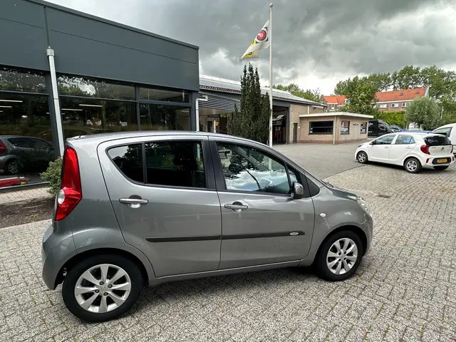 Opel Agila 1.0 Berlin airco 37000 km !!!!!!! 2013 Benzine 7