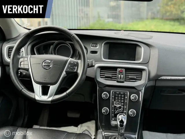 Volvo V40 Cross Country 1.5 T3 Polar+ Luxury 2019 Benzine 10