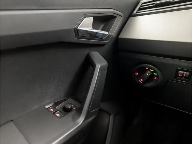 SEAT Ibiza 1.0 Sport 2020 Benzine 20