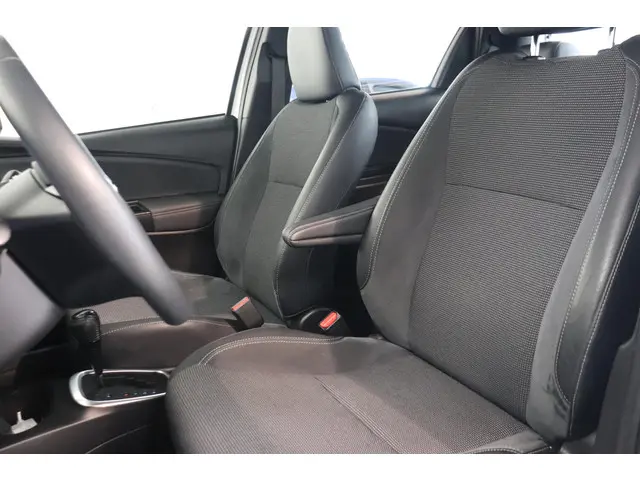 Toyota Yaris 1.5 Hybrid Executive 2019 Hybride Benzine 9