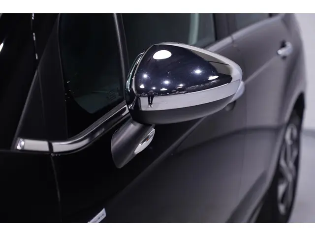 Citroën C3 1.2 PureTech Exclusive 2016 Benzine 14