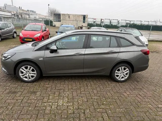 Opel Astra SPORTS TOURER 1.4 Turbo S/S 2019 Benzine 4