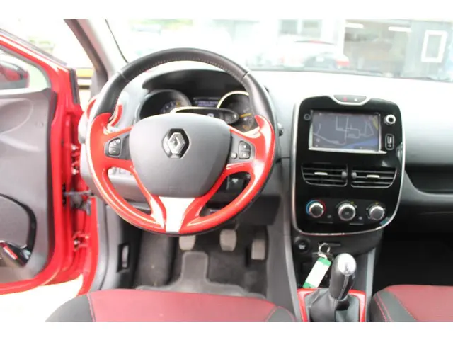 Renault Clio 0.9 TCe Expression 2016 Benzine 12