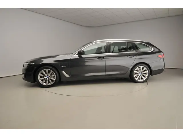 BMW 5 Serie Touring 530e 2023 Hybride Benzine 3