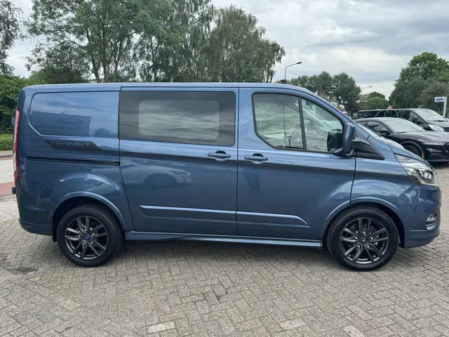 Ford Transit Custom 2