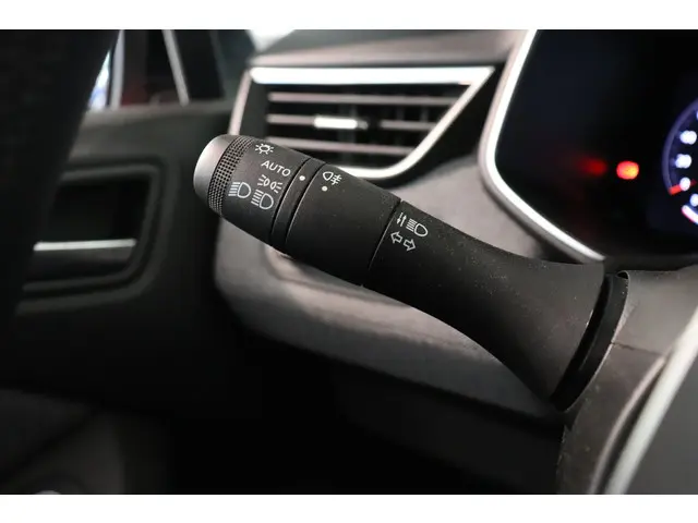 Renault Clio 1.0 TCe 90 GPF techno 2024 Benzine 19