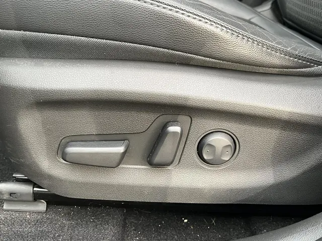 Hyundai Kona EV Premium 64 kWh 2020 Elektrisch 22