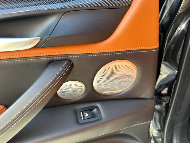 BMW X5 M 4.4 | V8 | LEDER | AUT | NAVI | H-UP | 2016 Benzine 21