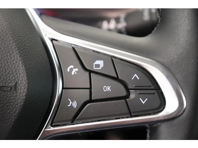 Renault Kangoo 1.3 TCe 130 Luxe Family EDC 2023 Benzine 22