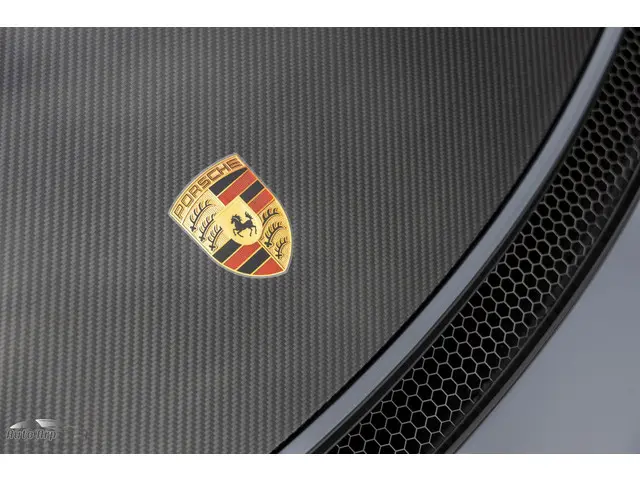 Porsche 718 GT4 RS 2022 Benzine 3