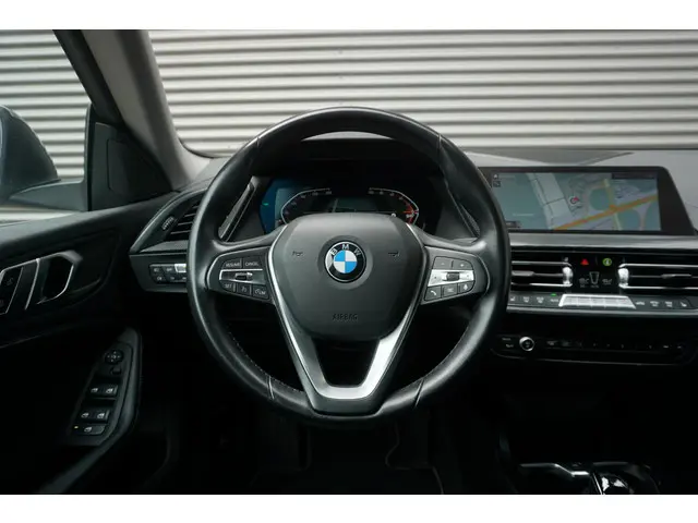 BMW 2 Serie Gran Coupé 218i 2022 Benzine 7