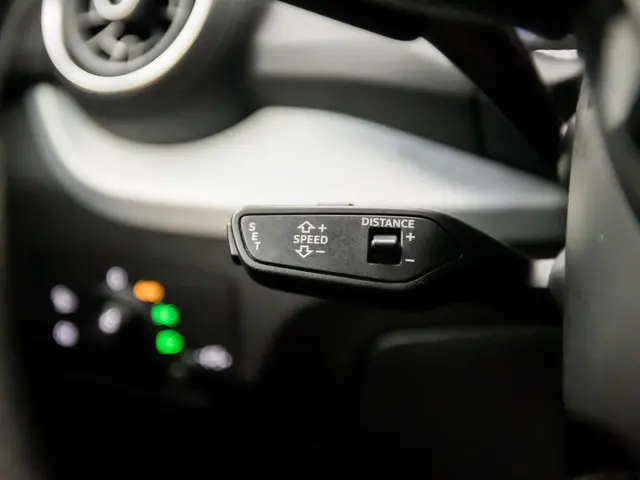 Audi Q2 35 TFSI S-Line Sport 2019 Benzine 23