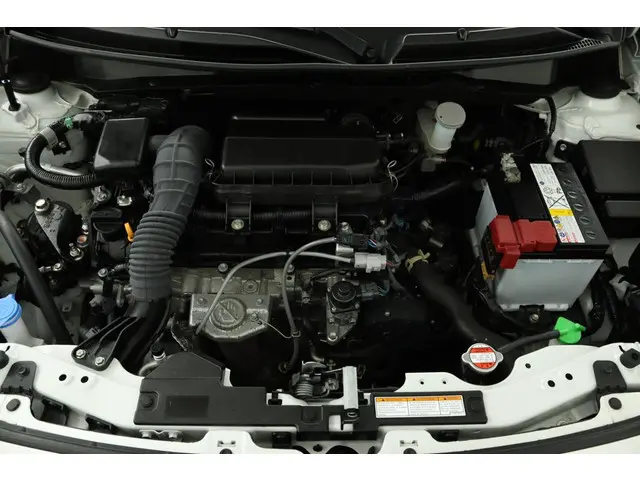 Suzuki Swift 1.2 Select Smart Hybrid 2022 Benzine 33