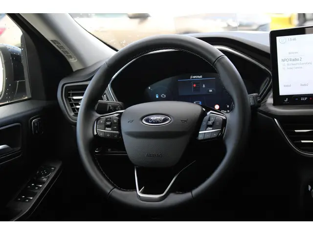 Ford Kuga 2.5 PHEV Active X 2024 Hybride Benzine 16