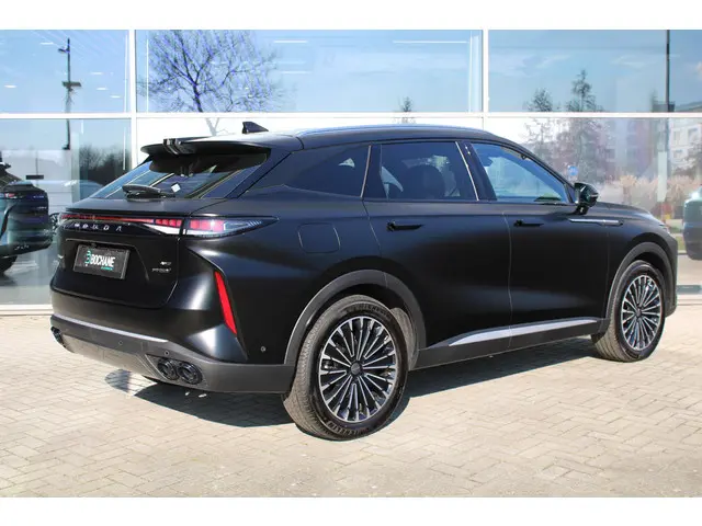 Omoda 9 SHS 1.5T-GDi SHS-P Premium 2026 Hybride Benzine 4