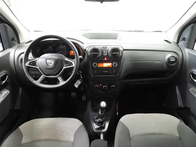 Dacia Lodgy 1.3 TCe Essential 7-Pers. 2020 Benzine 5