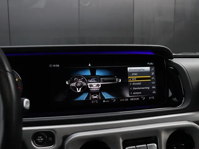 Mercedes-Benz G-Klasse 500 2018 Benzine 11