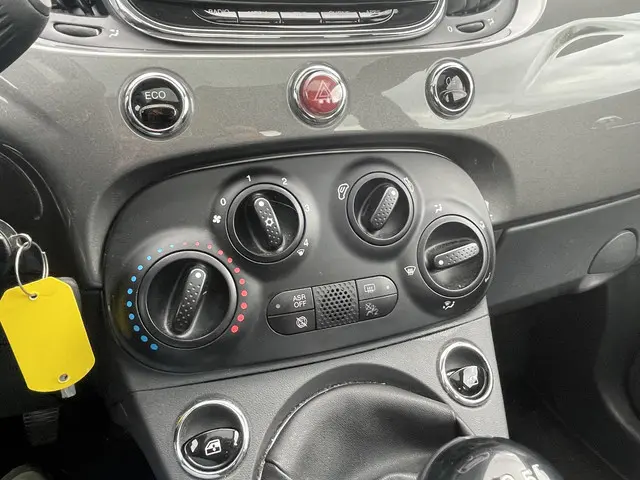 Fiat 500 0.9 TwinAir Turbo Lounge 2016 Benzine 10