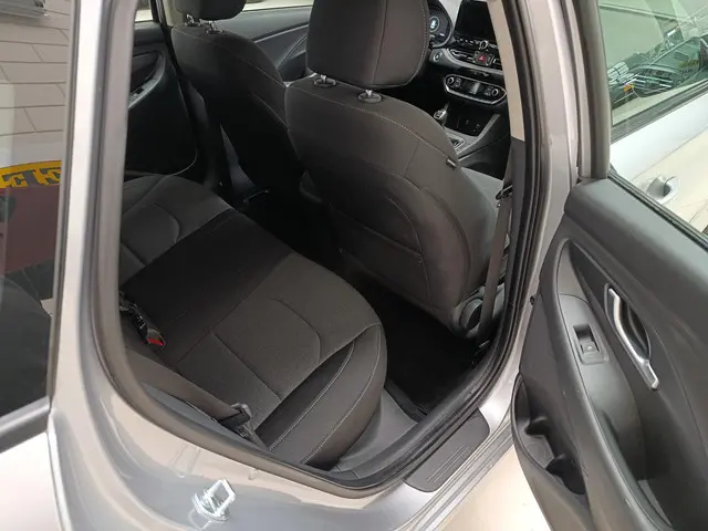Hyundai i30 1.0 T-GDi MHEV Comfort Smart 2021 Benzine 11
