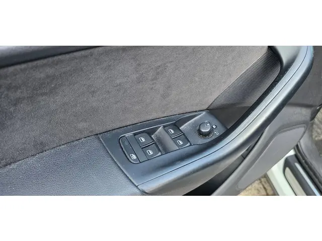 Audi Q3 1.4 TFSI CoD Design Pro Line Plus 2015 Benzine 18