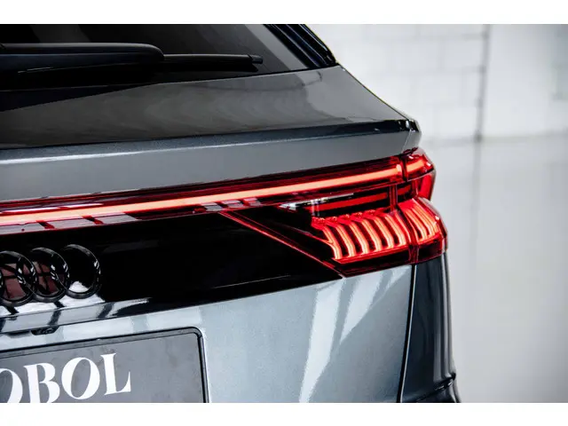 Audi SQ8 4.0 TFSI 2023 Benzine 7