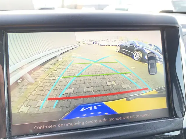 Peugeot 2008 1.2 PureTech Blue Lion 2018 Benzine 20