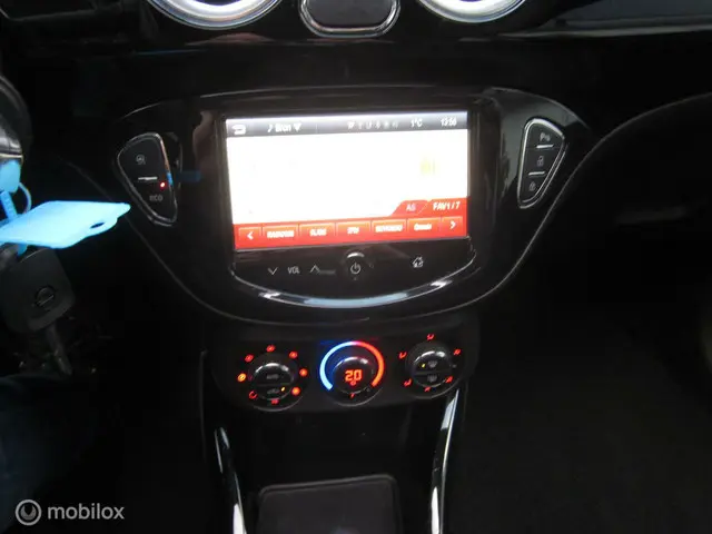 Opel ADAM 1.0 Turbo Rocks Favourite 2015 Benzine 10