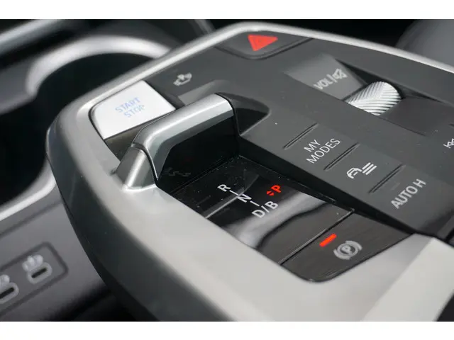 BMW iX1 eDrive20 2025 Elektrisch 11