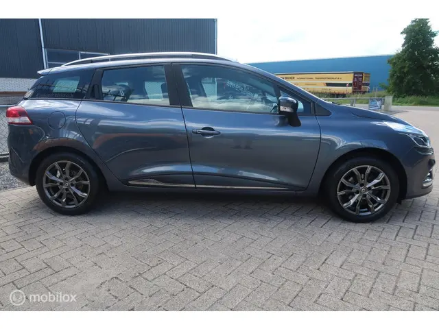 Renault Clio Estate 1.5DCI Zen 2017 Diesel 8