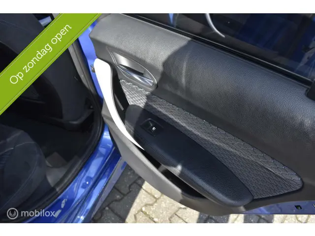 BMW 1 Serie 118i M Sport Edition 2017 Benzine 19