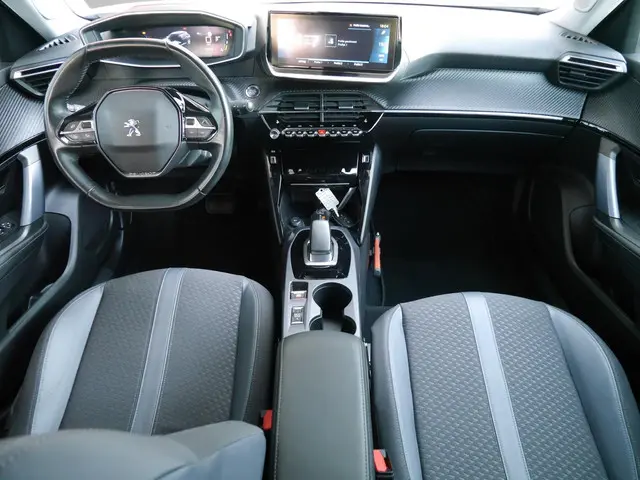 Peugeot e-2008 EV Allure 50 kWh 2020 Elektrisch 9