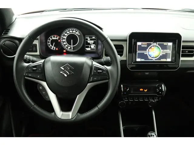 Suzuki Ignis 1.2 Smart Hybrid Style 2023 Benzine 53