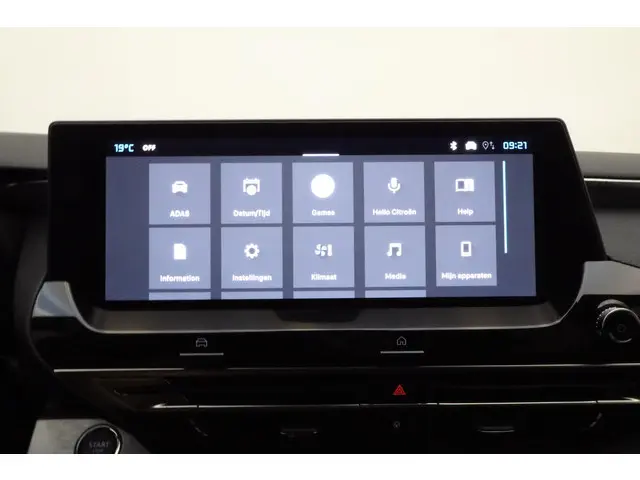 Citroën C5 X C5X 1.2 PureTech Plus 2025 Benzine 23