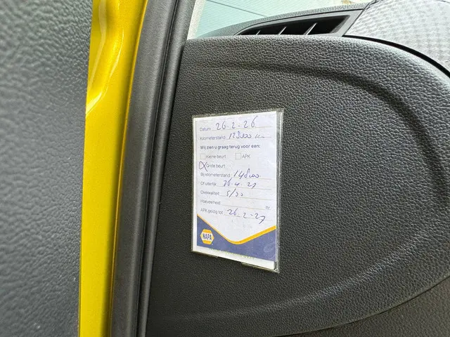 Volkswagen up! 1.0 BMT move up! Facelift / Nap 2017 Benzine 14