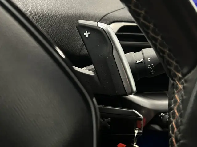 Peugeot 3008 1.2 PureTech Active 2018 Benzine 18