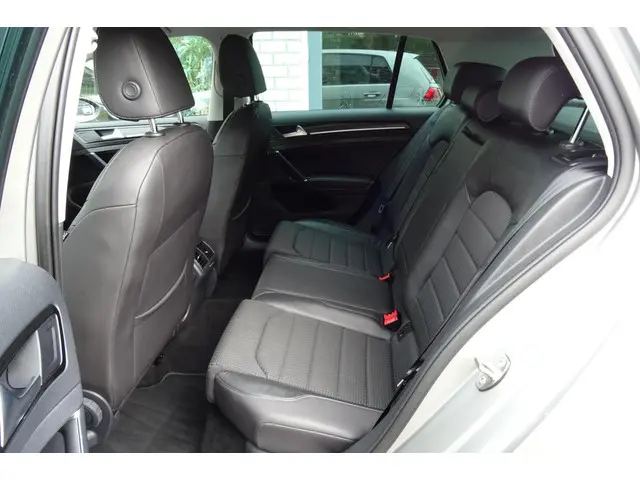 Volkswagen Golf 1.4 TSI Highline 2013 Benzine 6