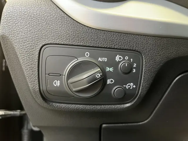 Audi Q2 35 TFSI CoD Sport 2019 Benzine 35