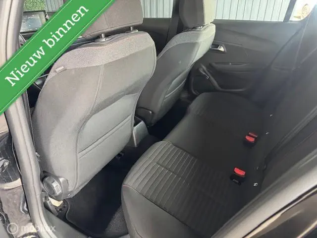 Peugeot 208 1.2 PureTech Active 2020 Benzine 9