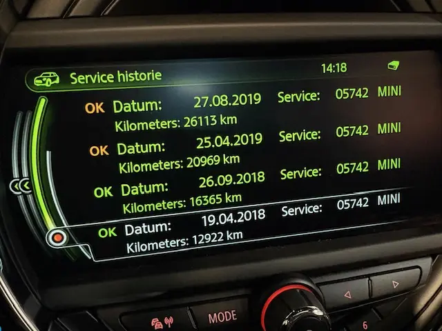 MINI Cooper Mini 1.5 Serious Automaat 2016 Benzine 33