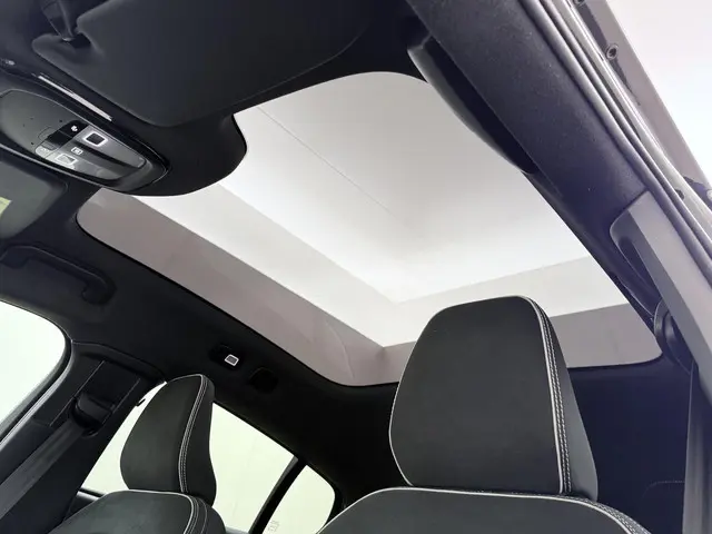 Volvo C40 Recharge Plus 69 kWh 2023 Elektrisch 19